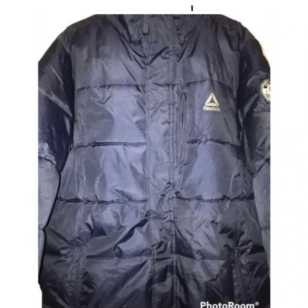 NWT Reebok Men’s Heavyweight Insulated Puffer Hoodless Coat Size Large - Picture 3 of 10